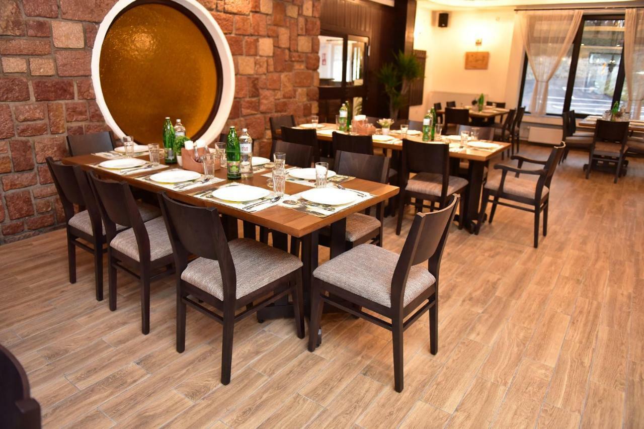 Restoran Sa Prenocistem Gornjak Krepoljin Екстериор снимка